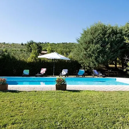 Rustic Holiday Near With Private Swimming Pool *